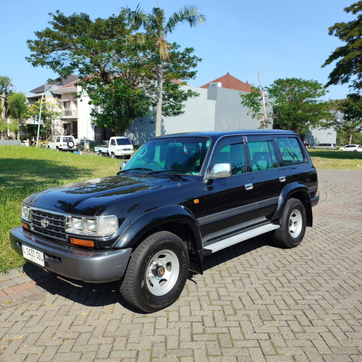 LC Hitam Makin Gagah & Berkharisma