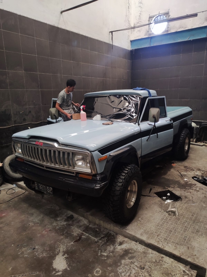 Simak Keunggulan Kaca Film Mobil Maxxigard Black
