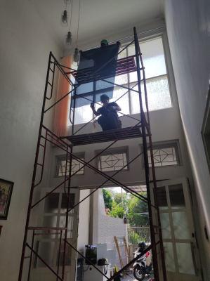 Jasa Pasang Kaca Film Maxxigard Gedung di Surabaya